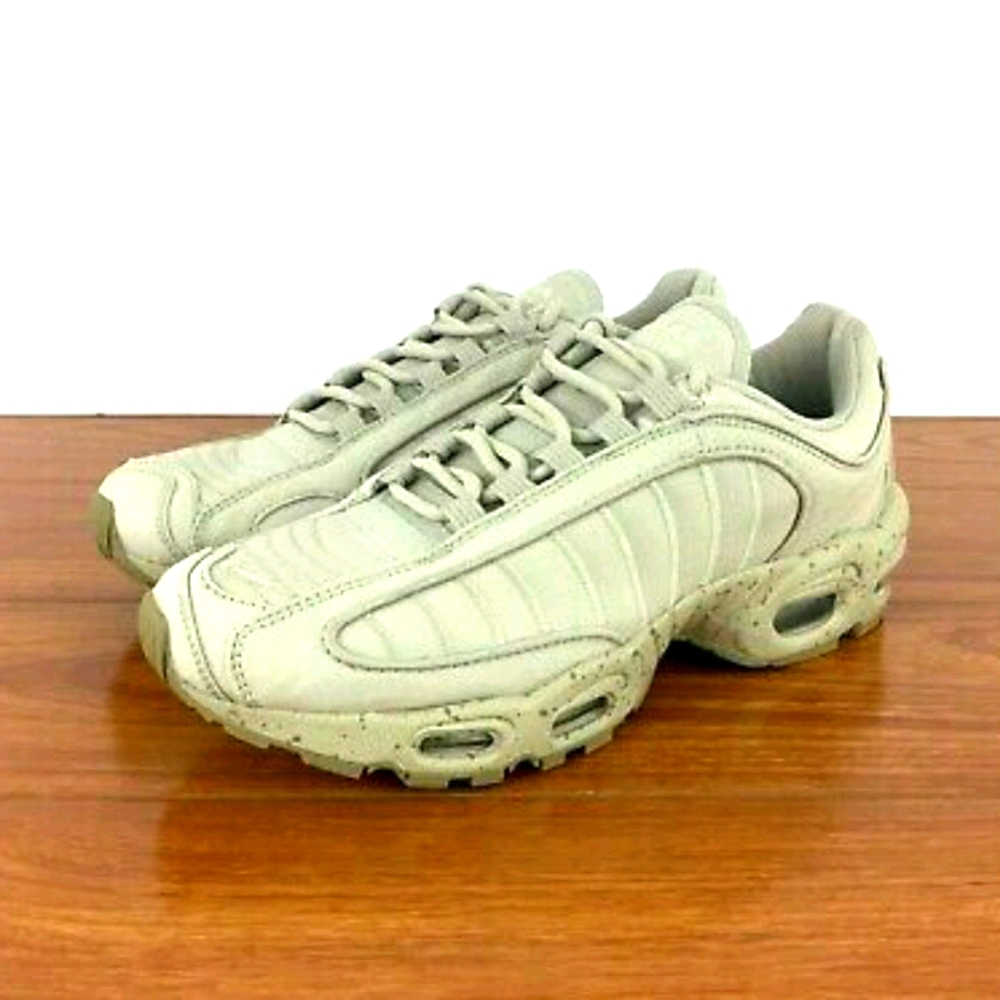 Nike Air Max 7.5